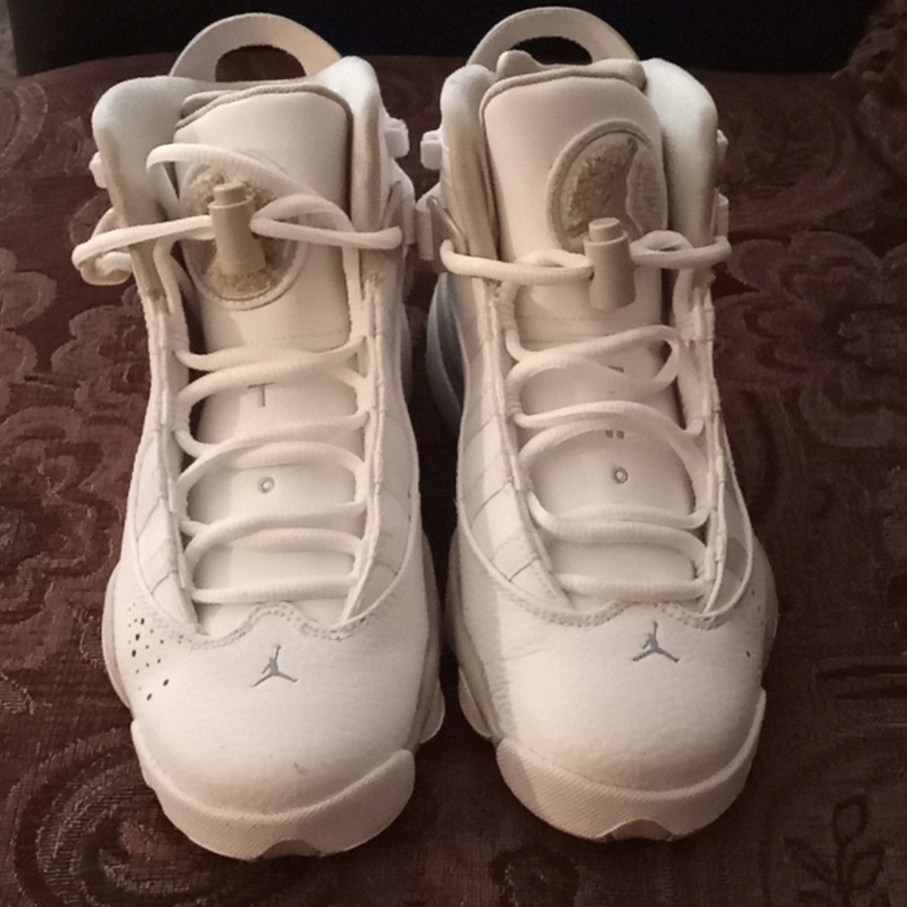 Boys jordans